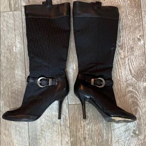 DIOR - calf high boots